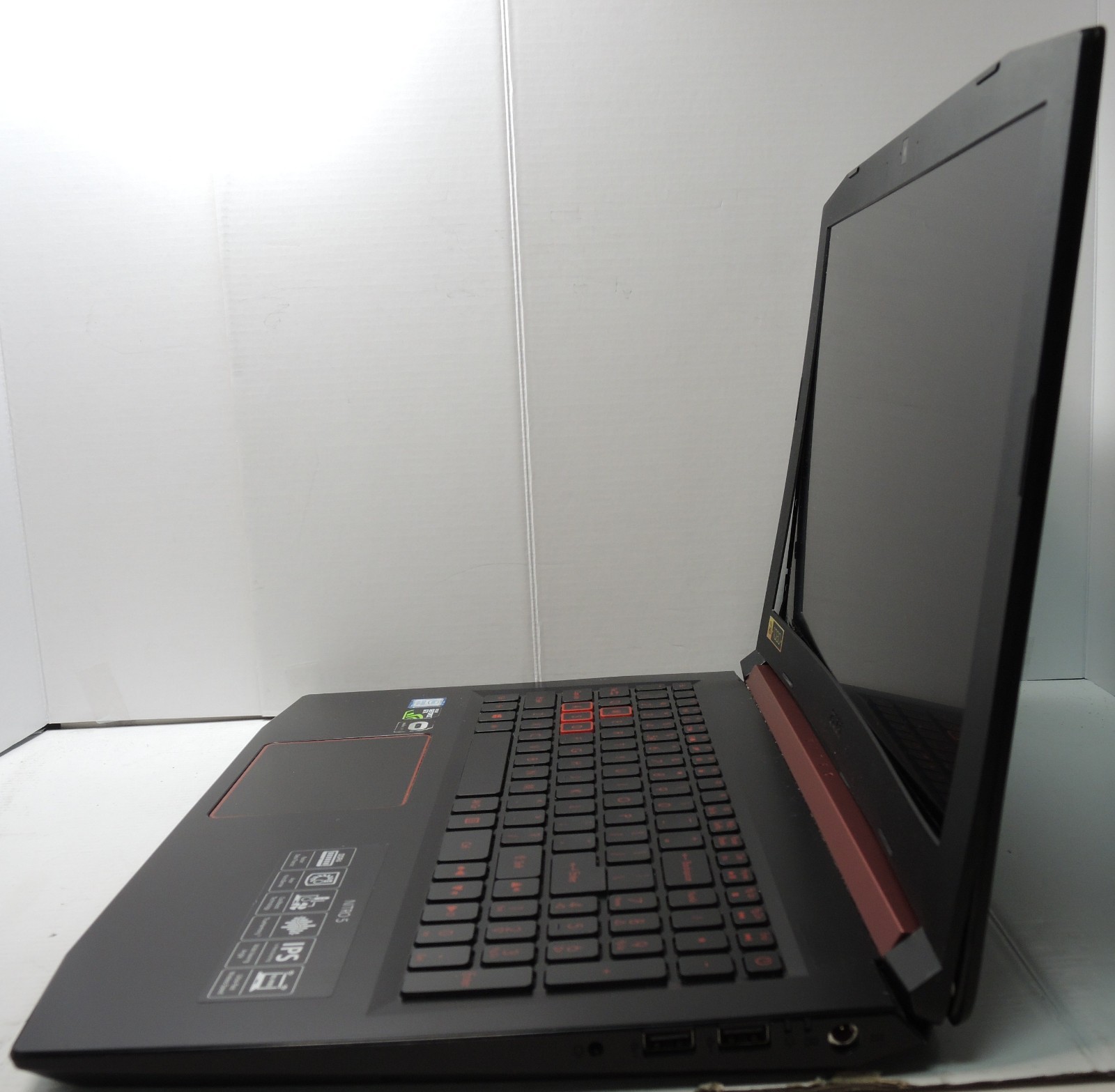 Acer Nitro 5 AN515-53 Gaming Laptop [DEAD / NON-FUNCTIONAL / FOR PARTS ONLY]