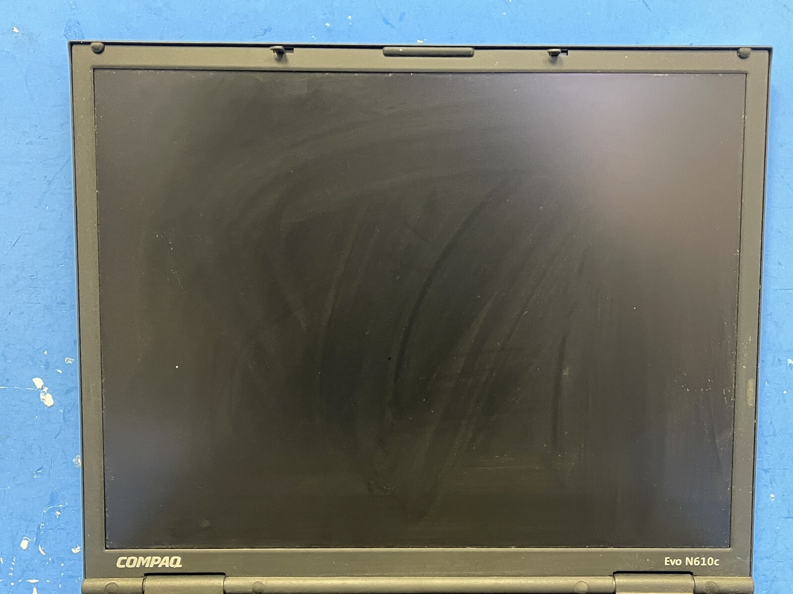 VINTAGE COLLECTIBLE COMPAQ LAPTOP EVO N610C PEMTIUM 4 J07M040.00 PP2010