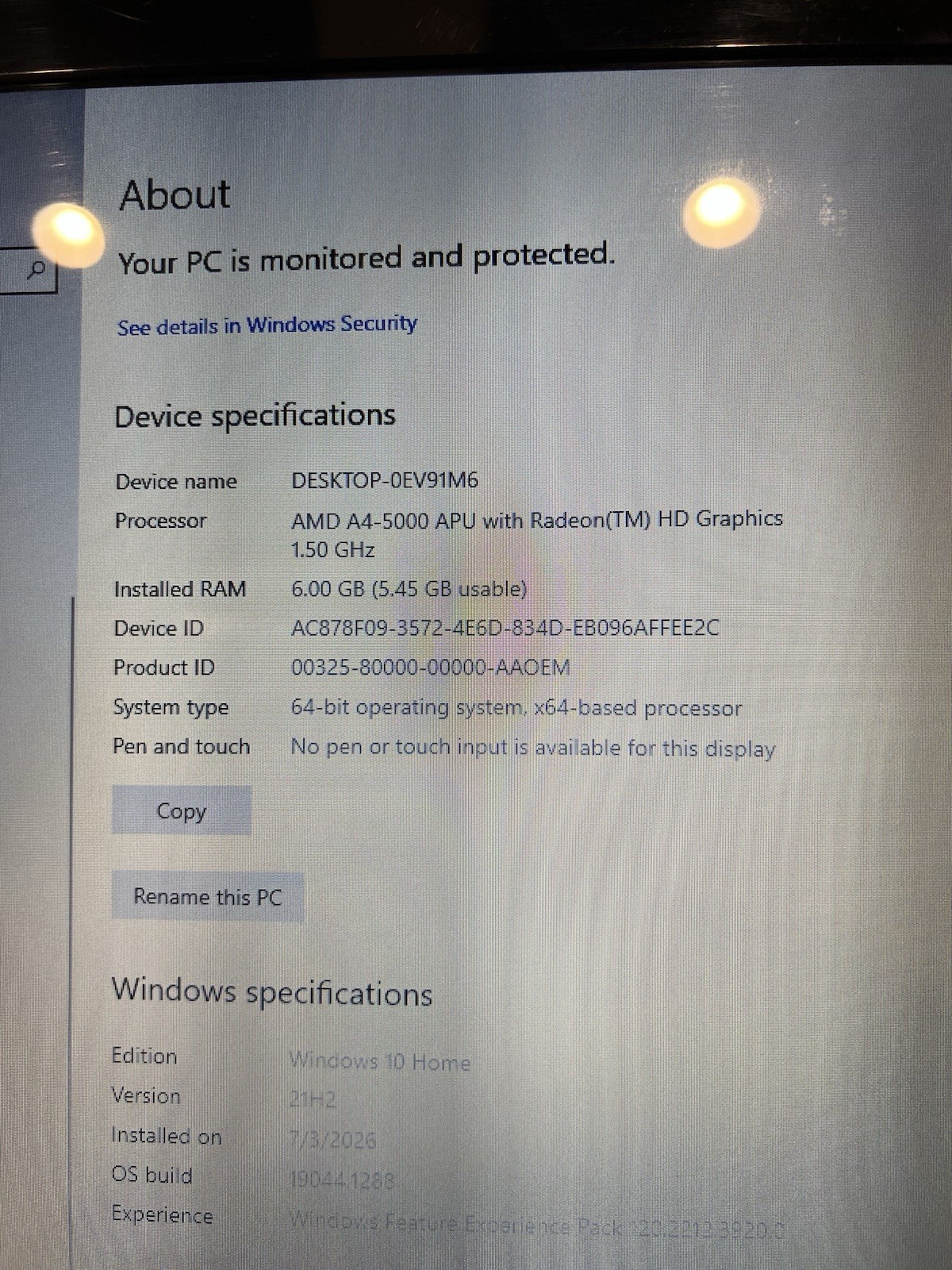 TOSHIBA SATELLITE 17.3″ (L75D-A7283) AMD A4-5000 1.50GHz 6GB RAM 750GB HDD