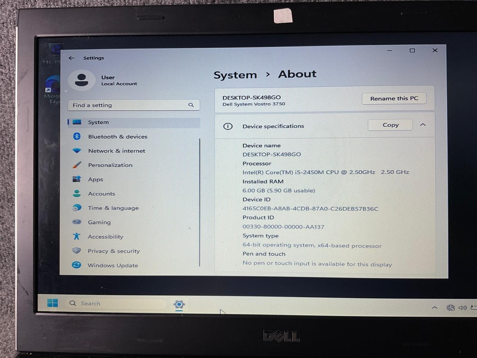 Dell Vostro 3750 17" Laptop Core i5 250GB HDD 8GB RAM Case Bag 2nd Gen