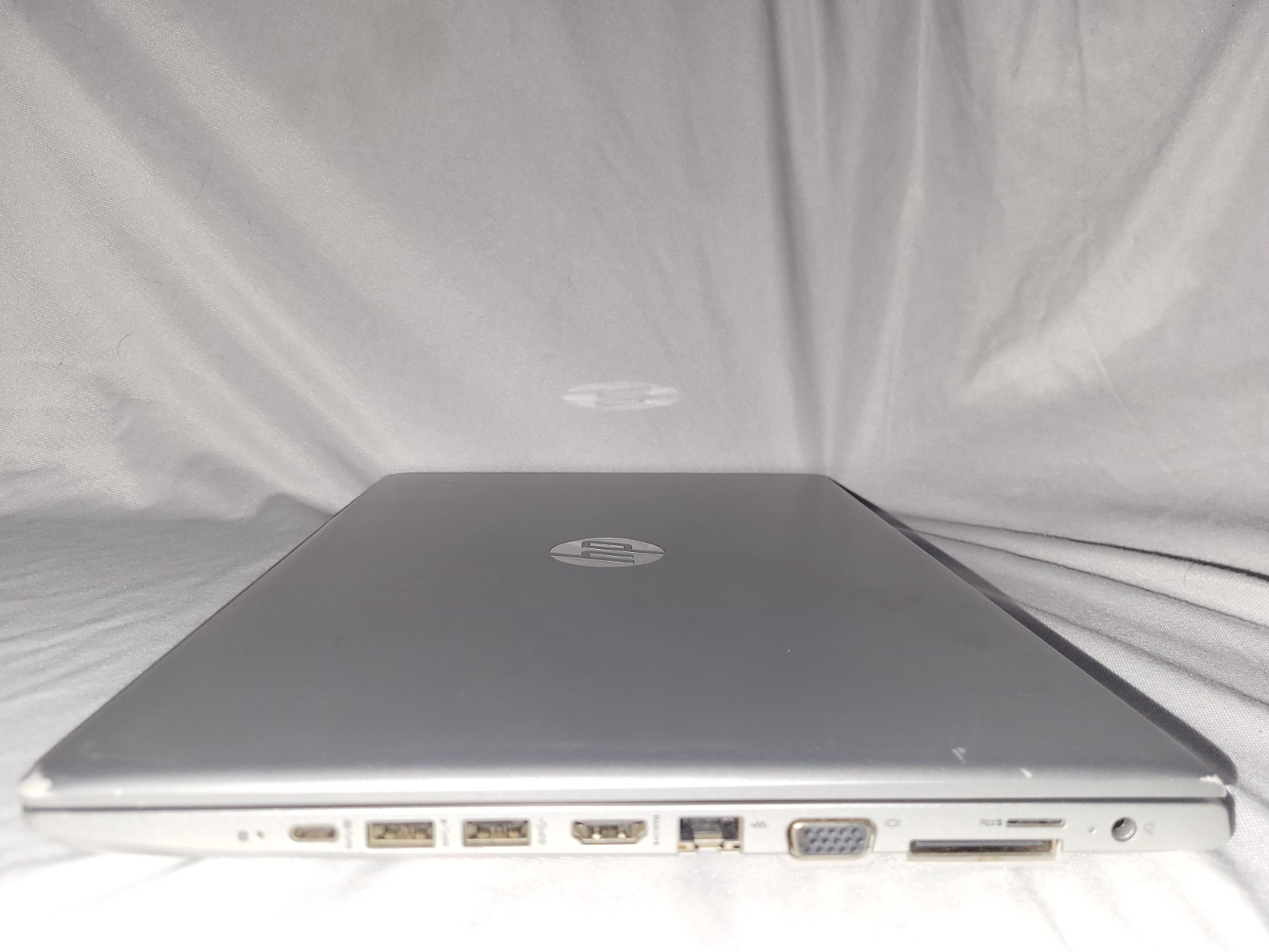 HP ProBook 645 Touch Screen G4 Ryzen 5 Pro 2500u 2.0GHz 8GB No Hard Drive