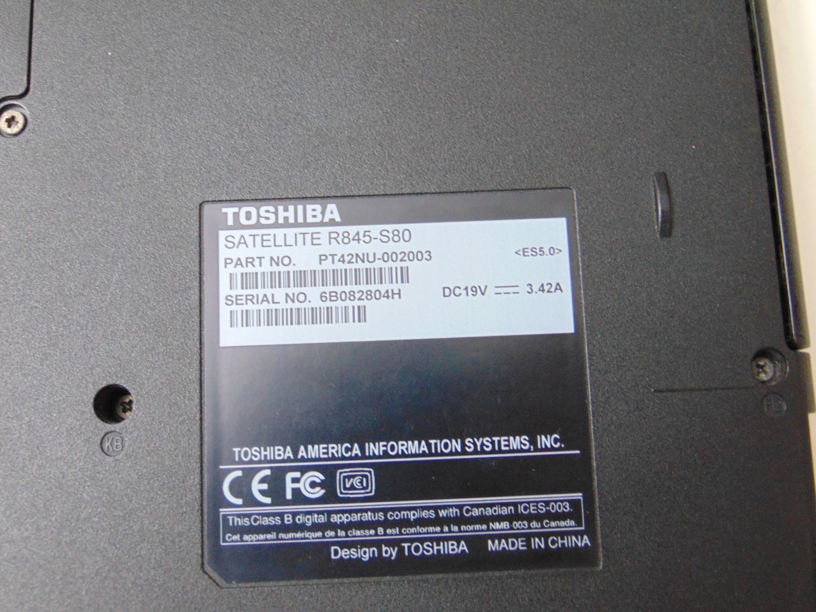 Toshiba Satellite R845-S80 Laptop i3-2310M 2.10GHZ 14″ 4GB 750GB DVD Windows 7