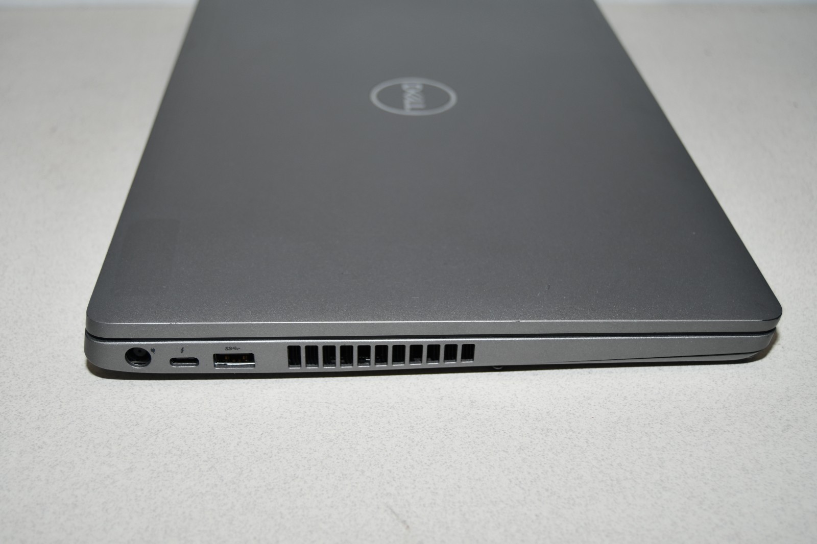^ Dell Precision 3550 15.6″ Intel i7-10510U @ 1.80GHz 16GB Ram No HD #X7003