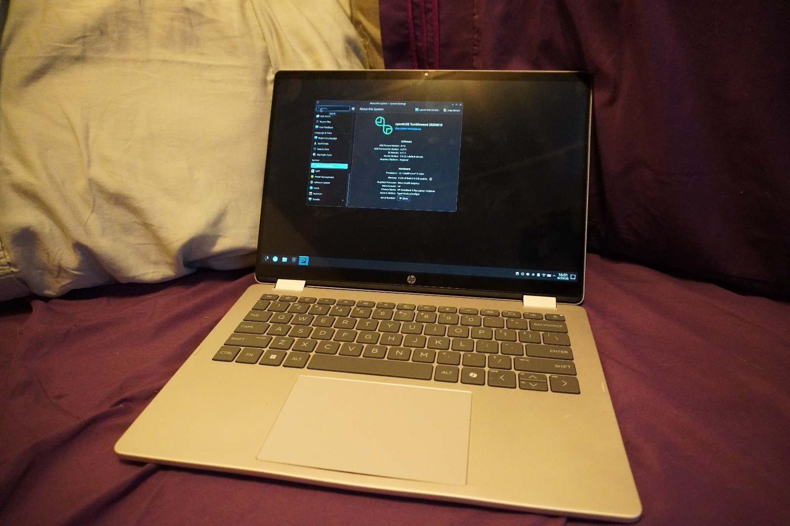 HP OmniBook 5 Flip TOUCHSCREEN 14-FP0013DX 14″2K INTEL CORE 5 120U 8GB 512GB SSD