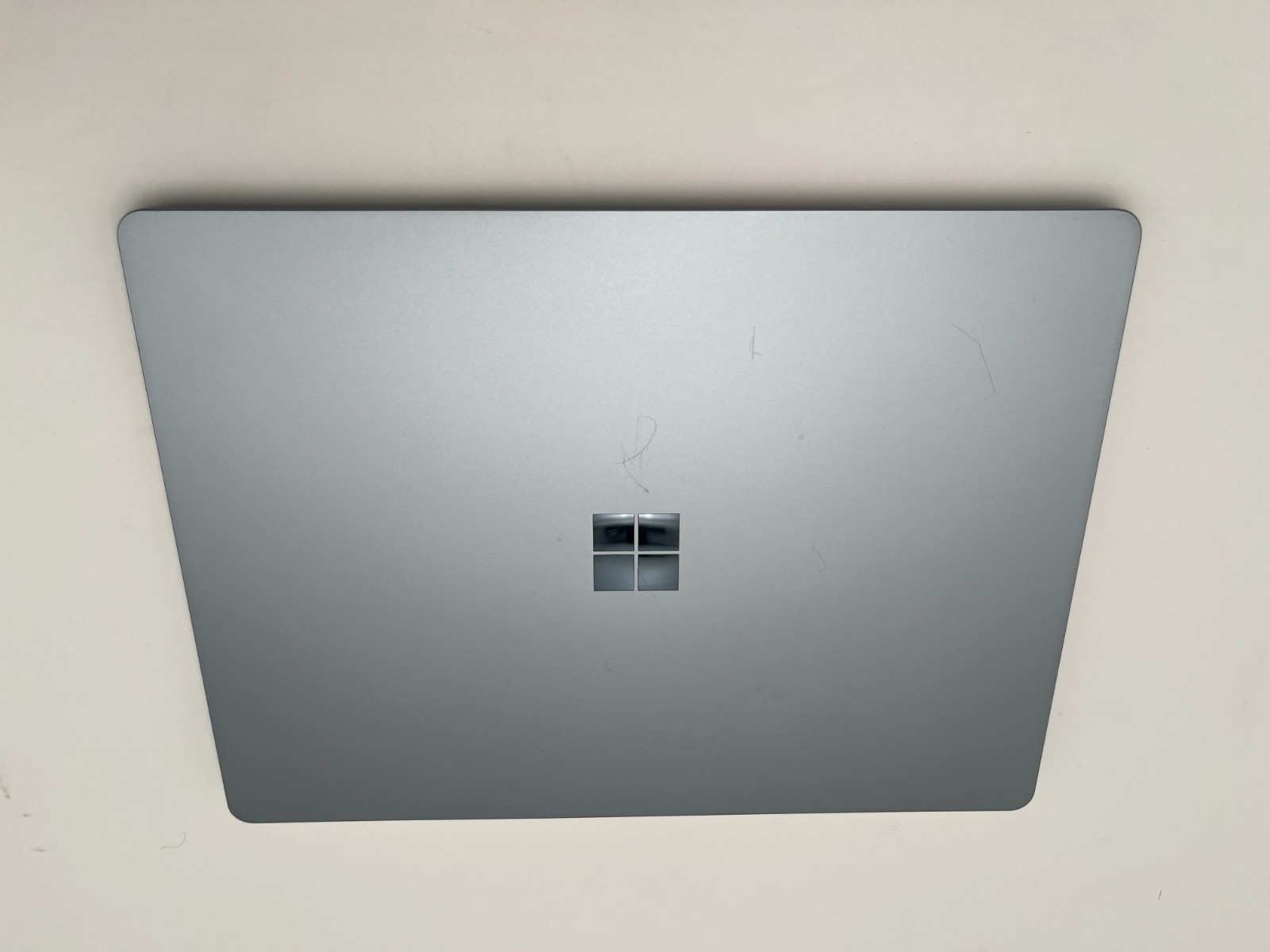 MICROSOFT SURFACE LAPTOPGO 2 (2013) i5-1135G7 8GB DDR5 RAM 128GB NVME WIN 11 PRO