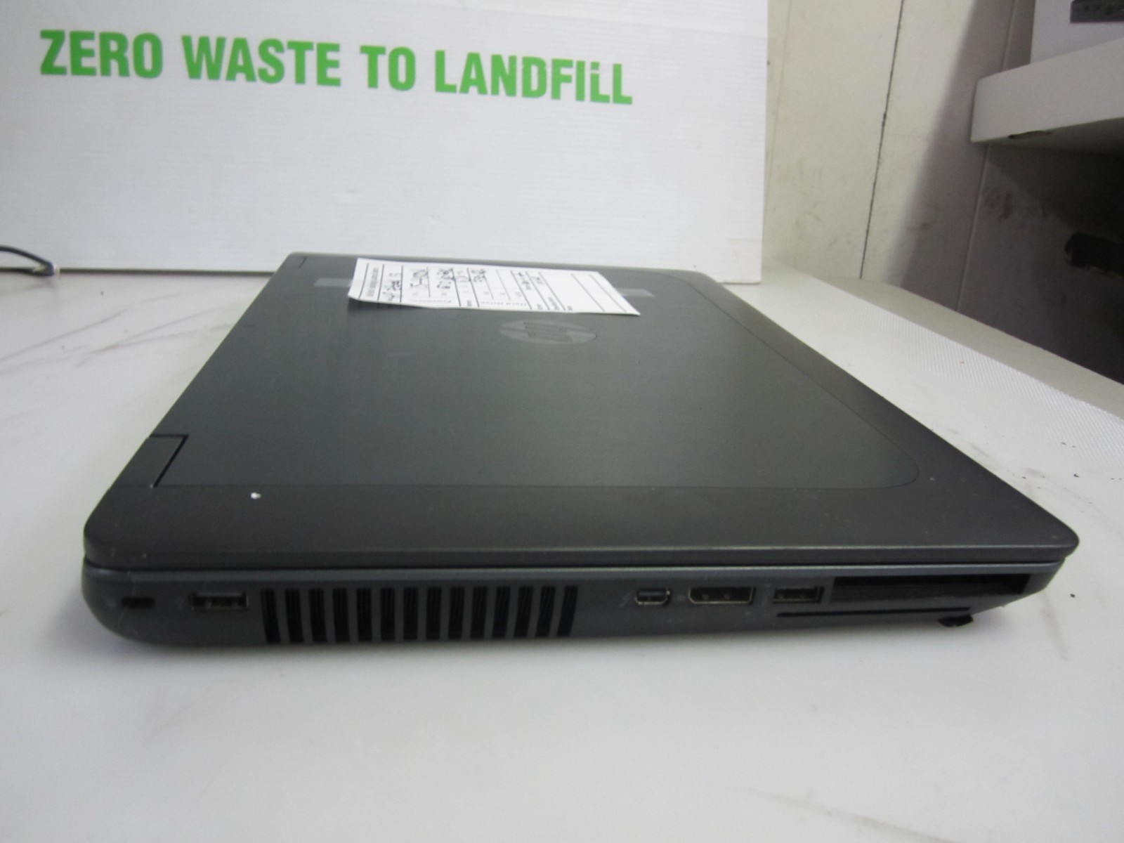 HP ZBook 15 i5-4300M 2.6GHz 16GB 750 GB LAPTOP BAD BTRY NO OS + AC