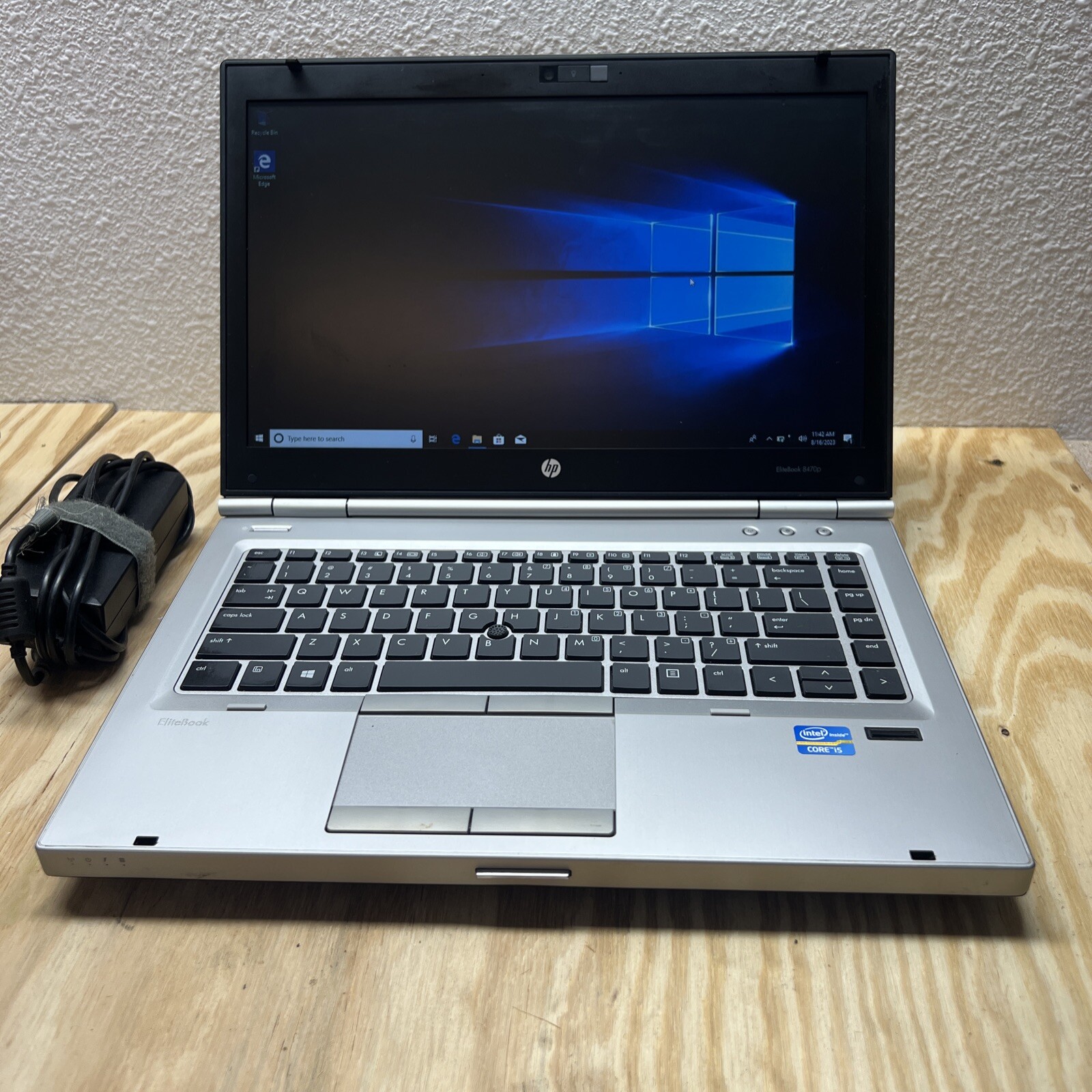 HP Elitebook 8470p Core i5-3210M 2.50GHz 8GB RAM 256SSD WEBCAM