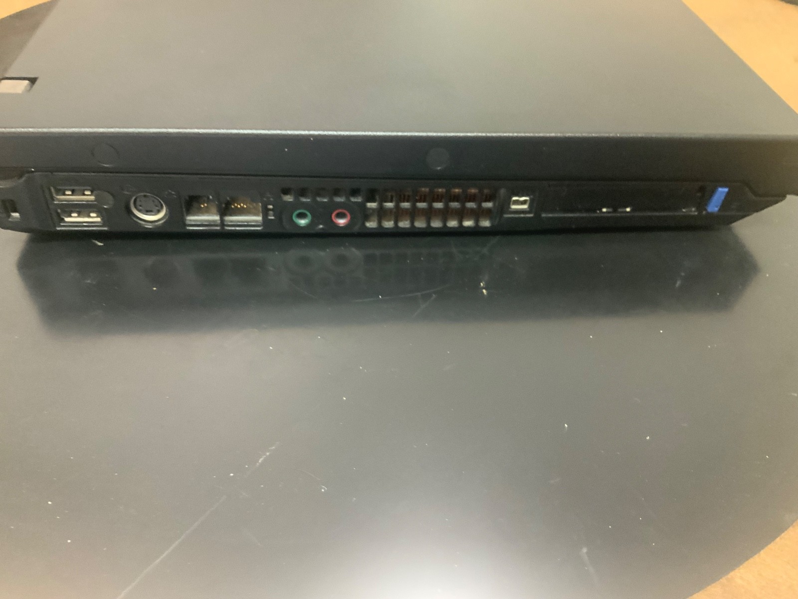 IBM ThinkPad R51 1836 – Pentium M 735 1.7 GHz – 15″ TFT For Parts or repair