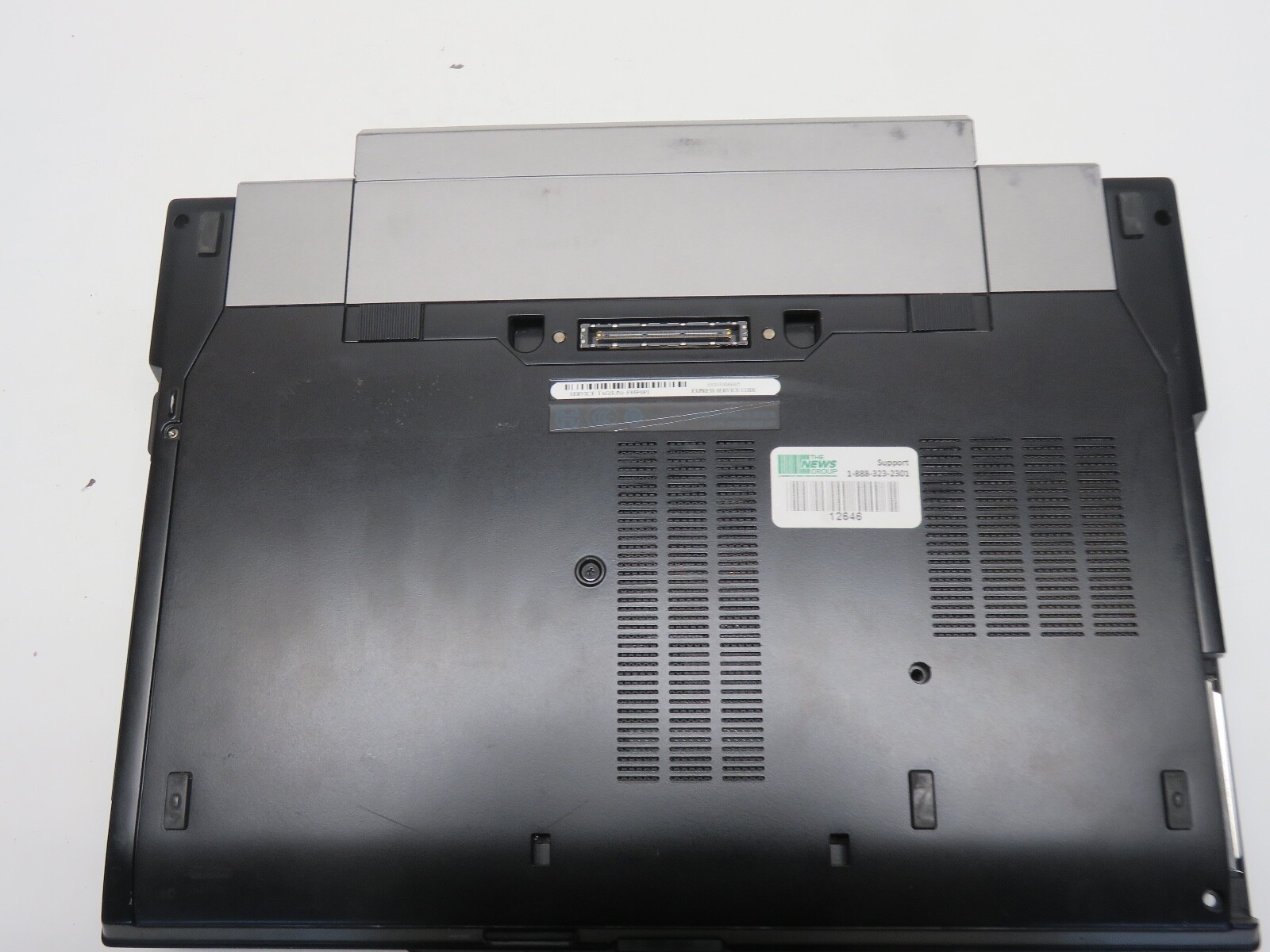 Dell Latitude E6410 Intel Core i5 CPU M560 2.67GHz 2GB 500 GB WIN XP