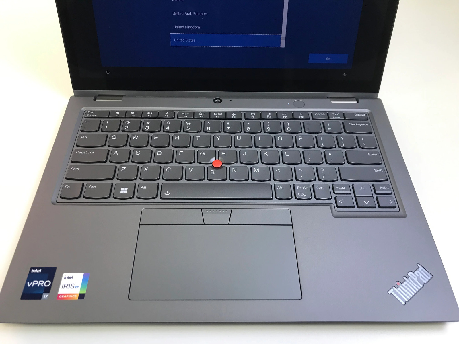 Lenovo ThinkPad L13 Yoga Gen 3 13.3″ Notebook – i7, 16 GB RAM, 256 GB SSD – 21B5