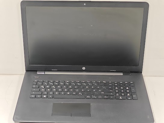 HP Laptop 17-ak060ng – AMD E2-9000e, AMD Radeon R2, 4GB