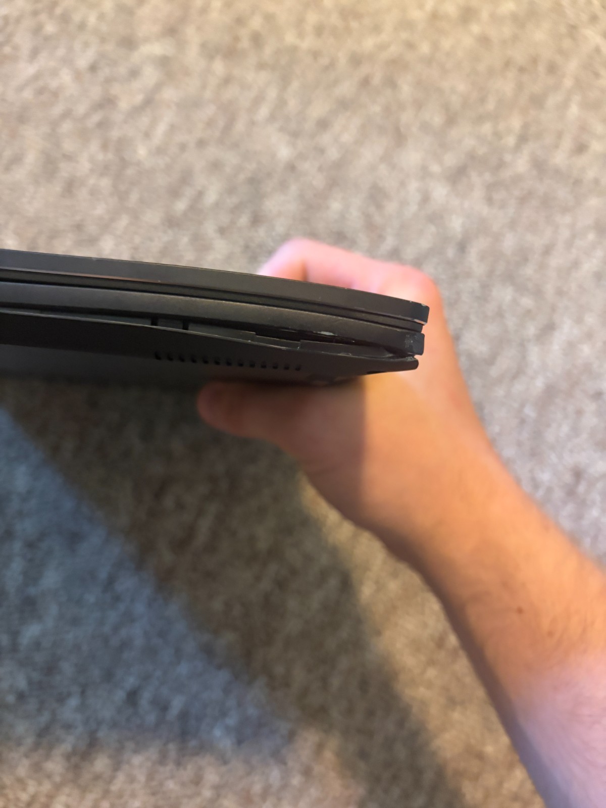 Acer Swift 16 SF16-51T 16″ Intel Core Ultra 7 256V 16GB 1TB SSD Damaged Read