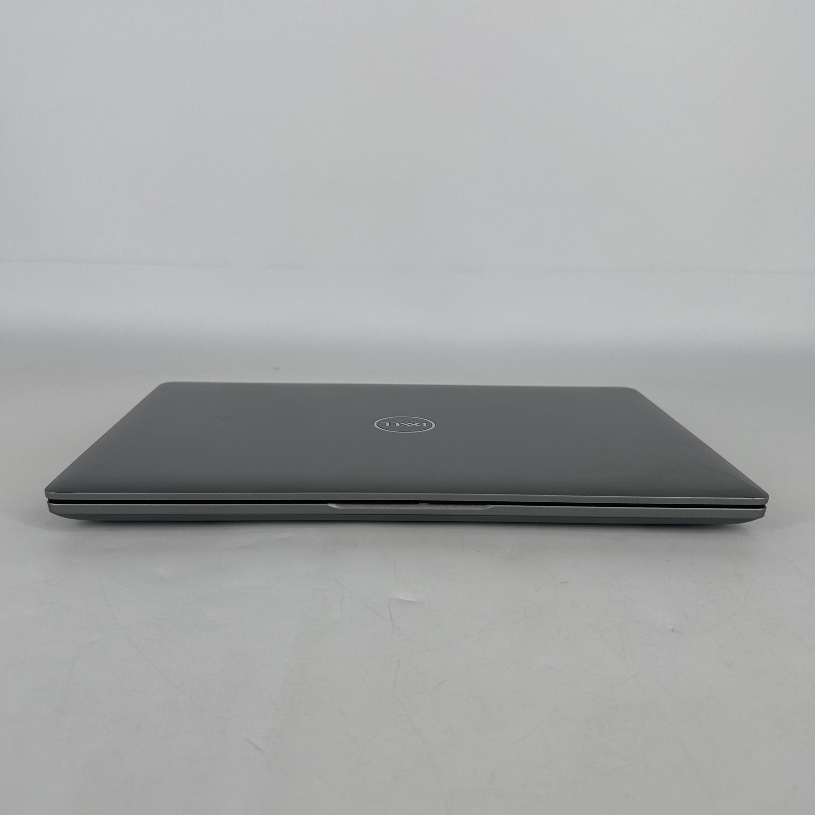 Dell Latitude 5440 14 Gray FHD 1.7 GHz i7-1355U 16GB RAM 512GB SSD Good