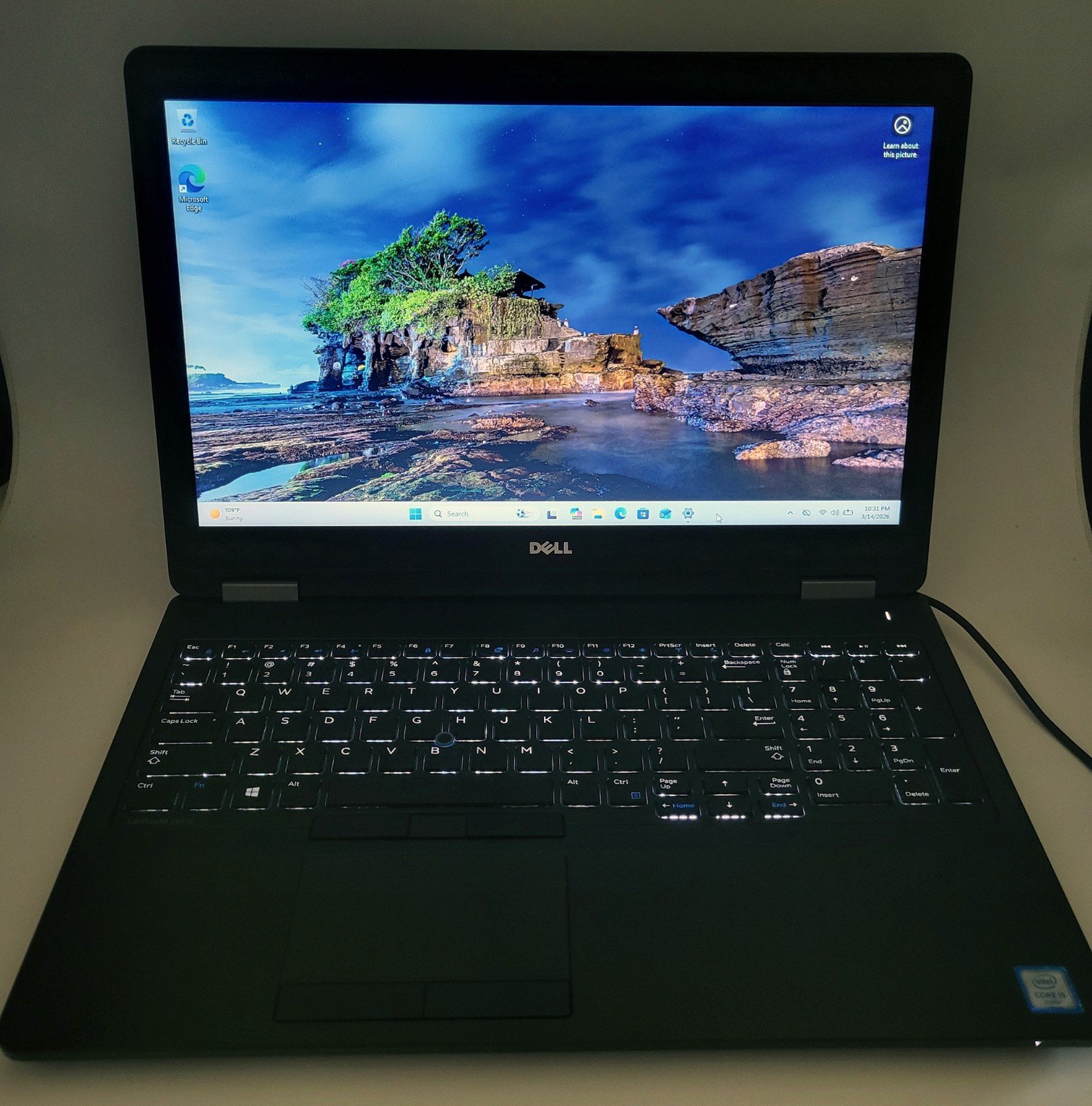 REPAIR ~ Dell Latitude E5570, 15.6″, i5-6200U, 2.4GHz, 8GB, 112GB W11 Pro
