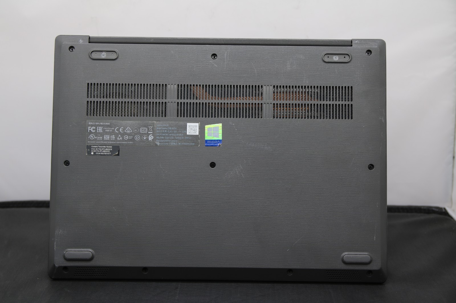 Lenovo V14-IIL – i5-1035G1 – 8GB, 256GB, 14″ – Windows 11, NO Adapter – Lot of 2