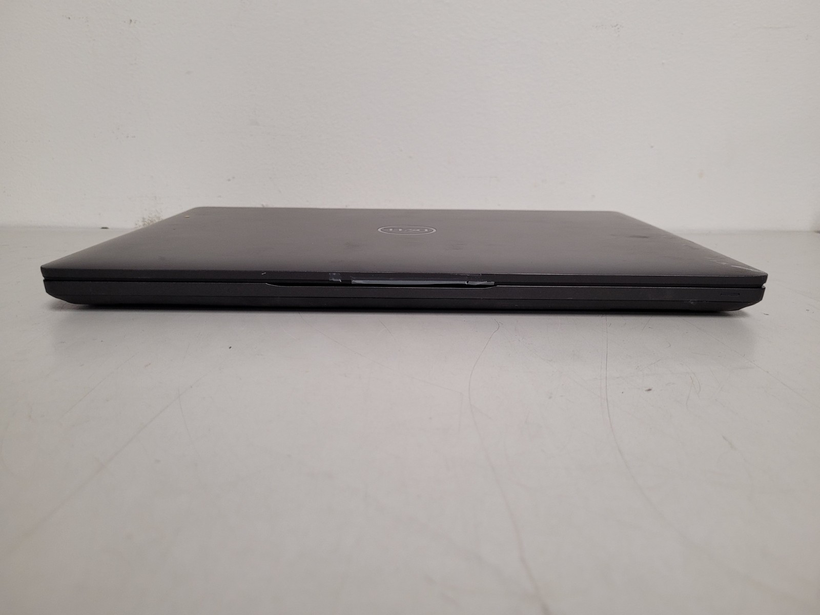 Dell latitude 5400 chrome i3-8145u 2.1gh 8gb ram 128gb ssd Linux charger G1WTP73