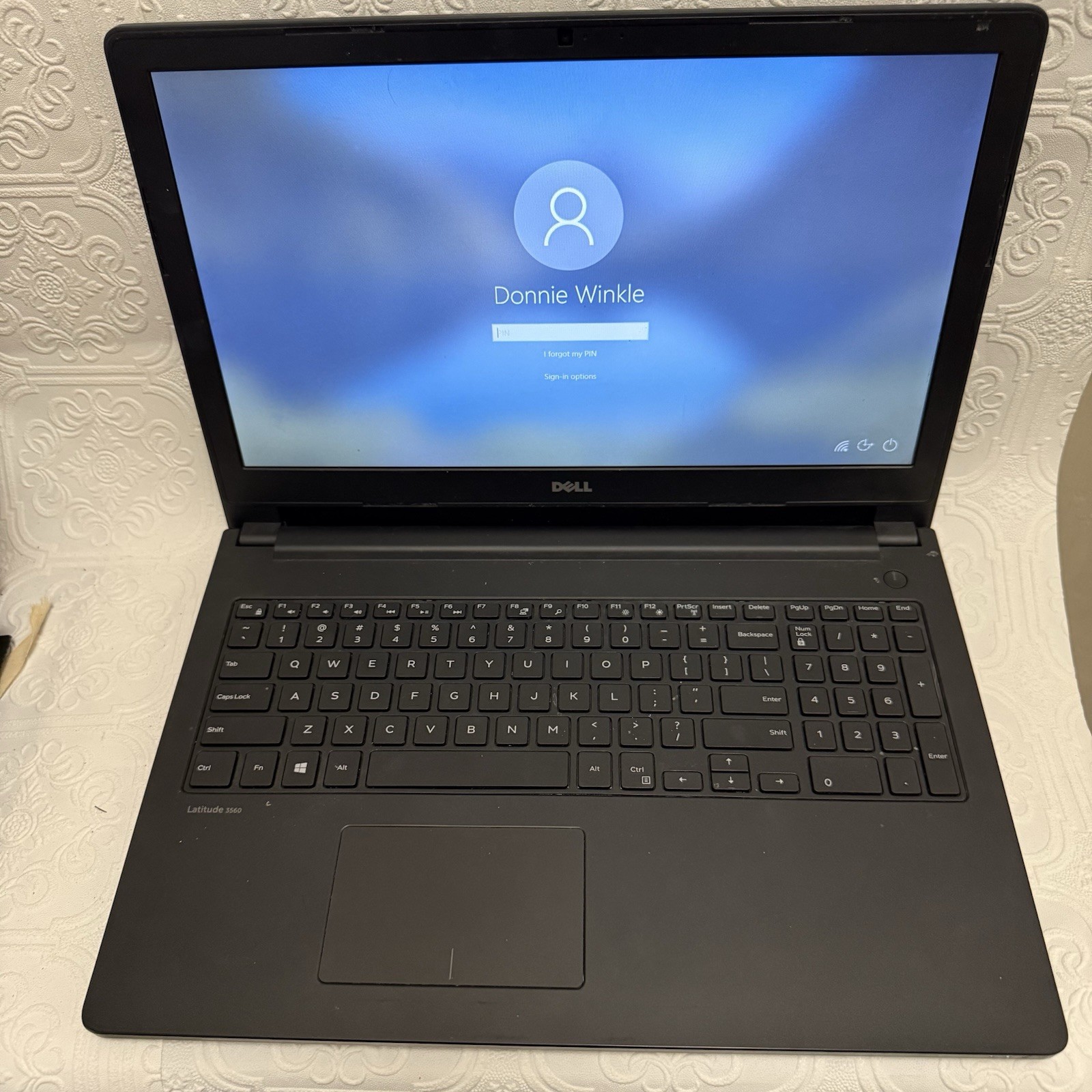 Dell Latitude 3560 15.6″ Laptop i3-5005U 2GHz 4 GB RAM 500 GB HDD Win 11 Pro