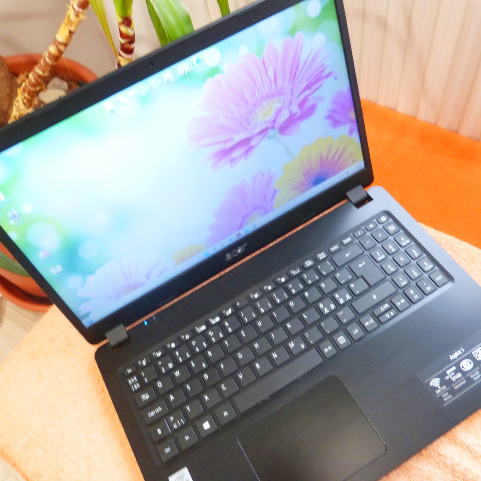 XXL LOT I Acer A315 15″ FULLHD Ultrabook l SSD Windows 11 l Intel 10 Gen i5