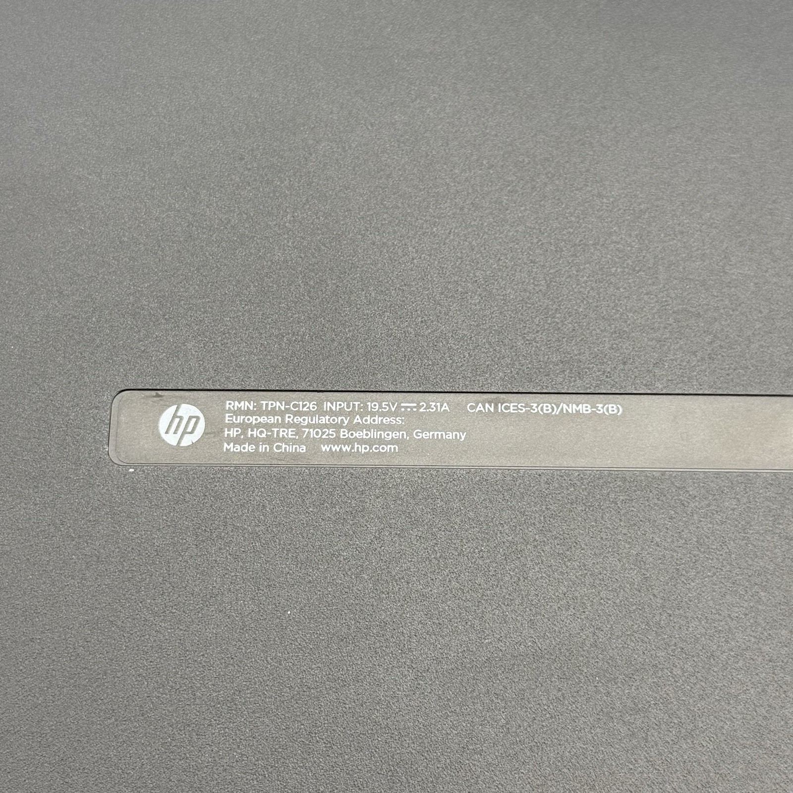 HP 15-ba113cl 15.6″ AMD Quad-Core A10-9600P APU Radeon R5 1TB Windows 10 Laptop