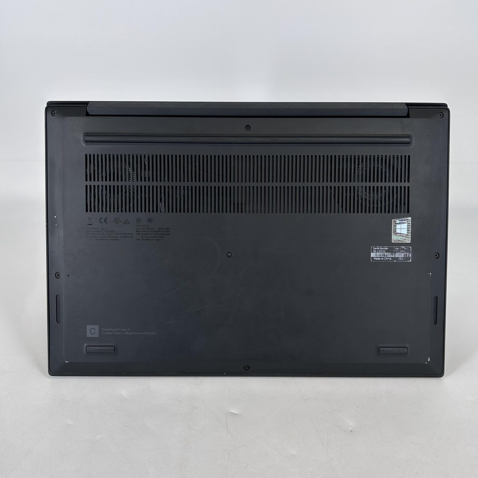 Lenovo ThinkPad P1 Gen 3 15.6 FHD i7-10750H 2.60GHz 16GB 1TB Quadro T1000 Max-Q