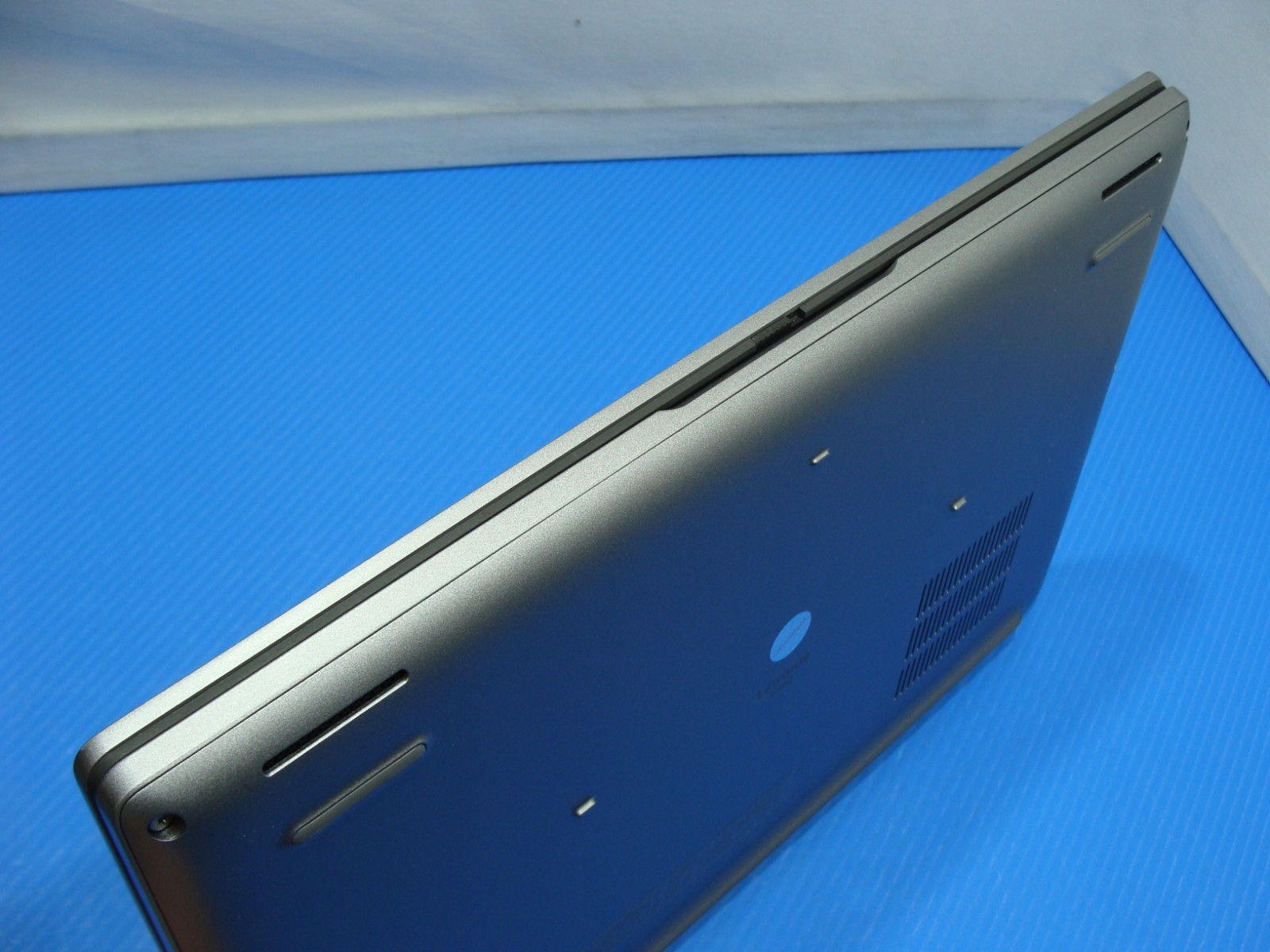 Dell Latitude 5450 14” FHD core Ultra 5 125U 1.3GHz 16GB 256GB W11P WRTY 08/2027