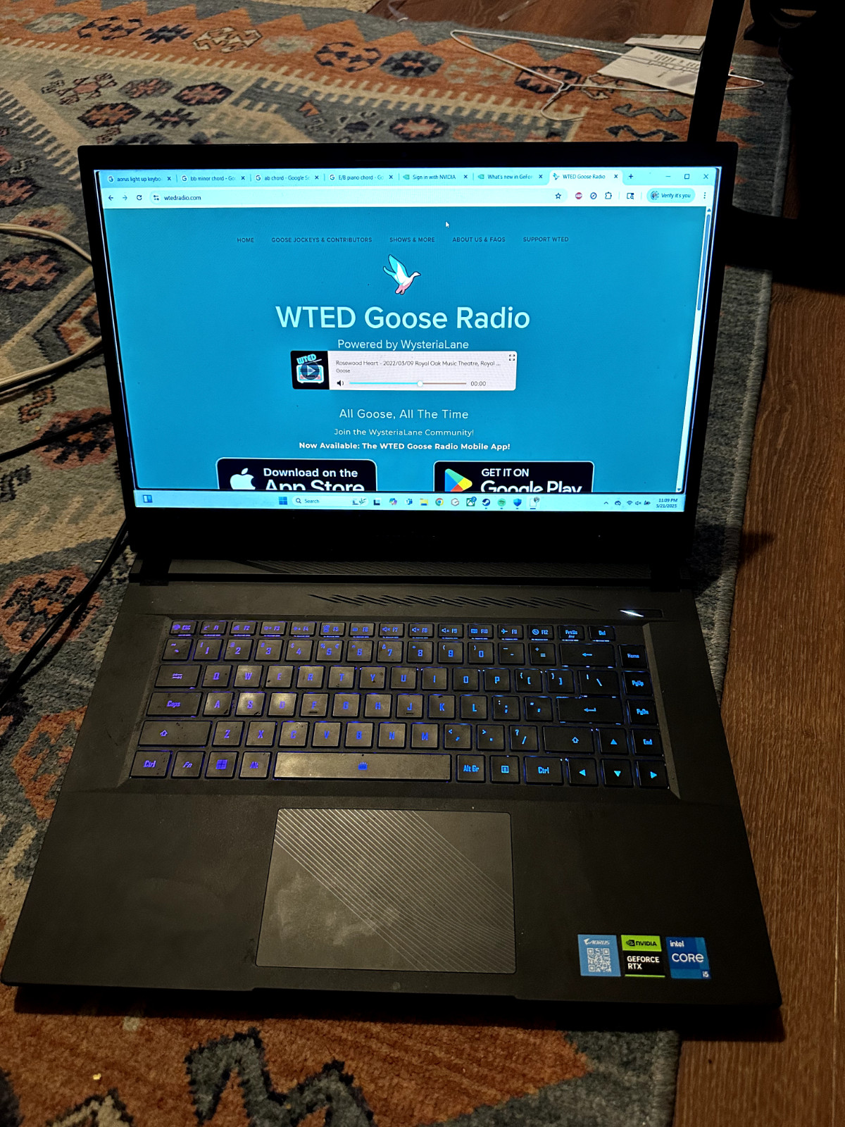Aorus X5LF Gaming Laptop 15 Inch Intel i5 NVIDIA GEFORCE RTX