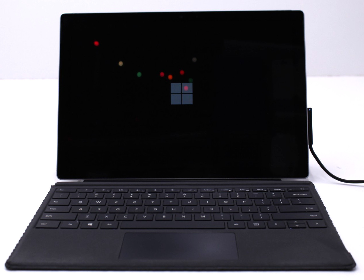 Lot of 5 Microsoft Surface Pro 5 1796 i5 7300U @ 2.6 GHz 256 GB 8 GB Win 10 Pro