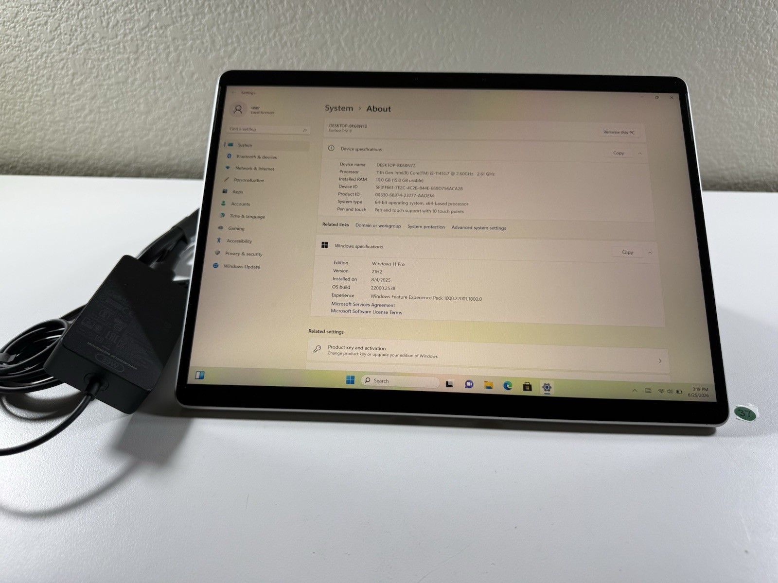 Microsoft Surface Pro 8 (1982) i5-1145G7 – 16GB RAM – 256GB 120Hz – Win 11 Pro