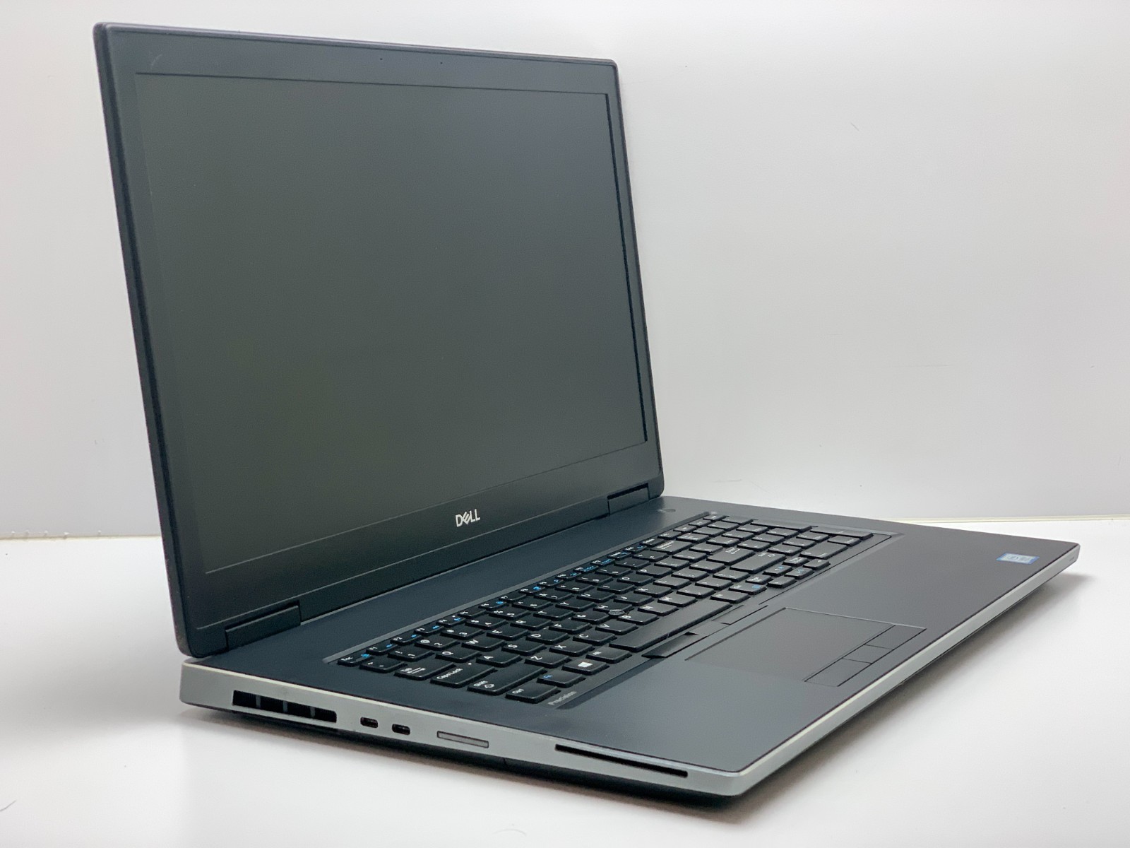 Dell Precision 7730 | i7-8750H | 16GB RAM | 512GB NVMe | LINUX