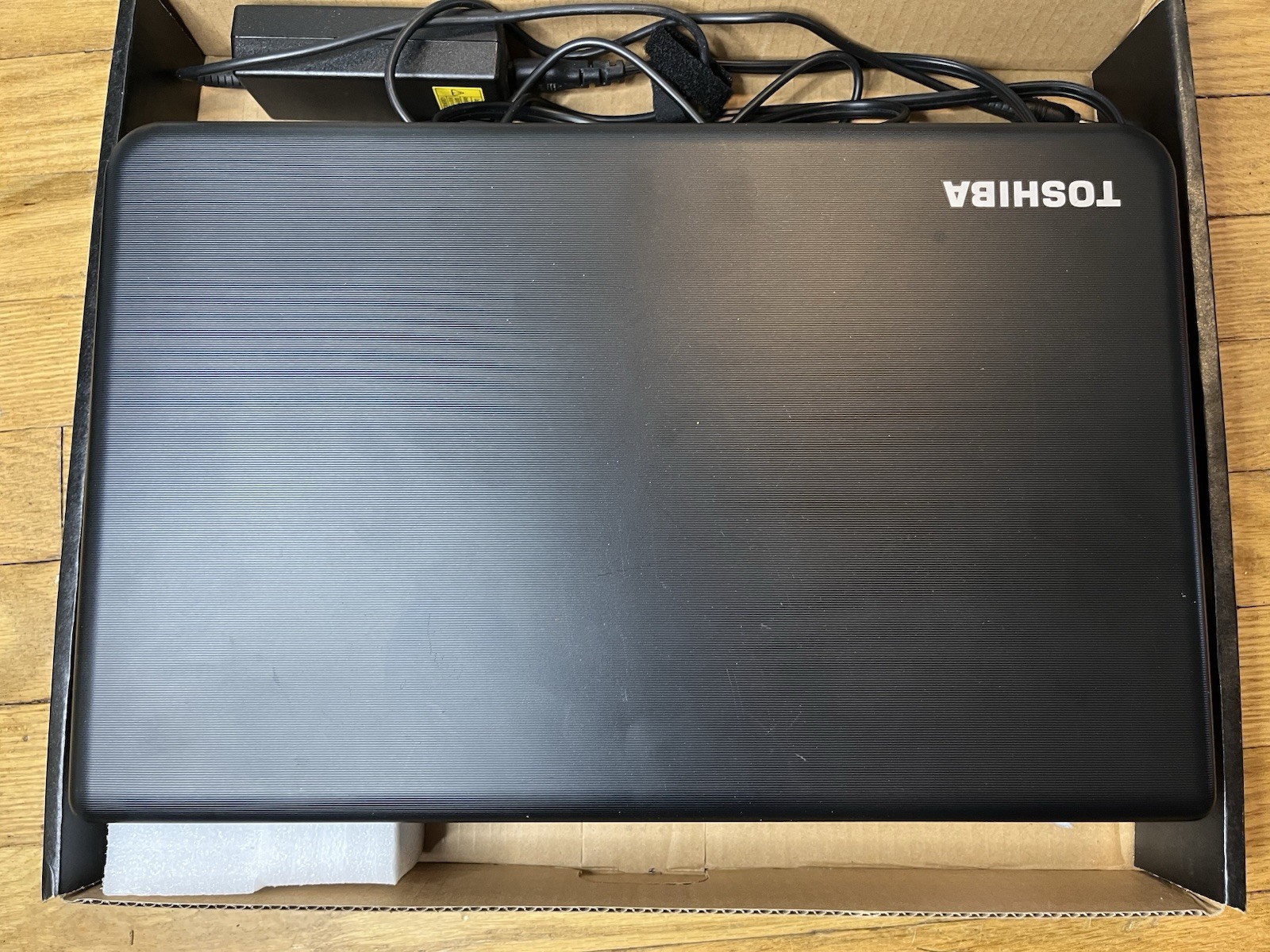 Toshiba Satellite C655D-S5200 15.6″ AMD C-50 1.00 GHz 6GB RAM 500GB HDD