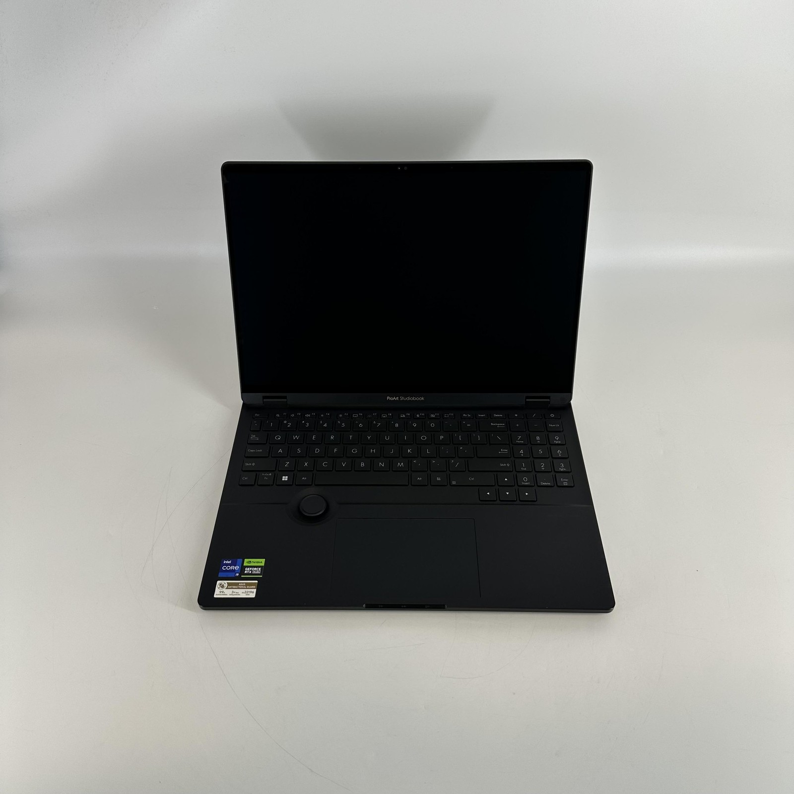 Asus ProArt Studiobook 16 QHD+ TOUCH 2.2 GHz i9-13980HX 32GB 1TB RTX 4070 Good