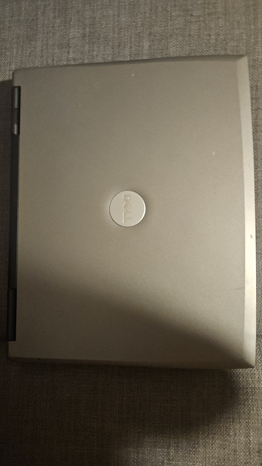Dell Latitude D520 Laptop Core 2 Duo 1.66GHz No Hard Drive Untested