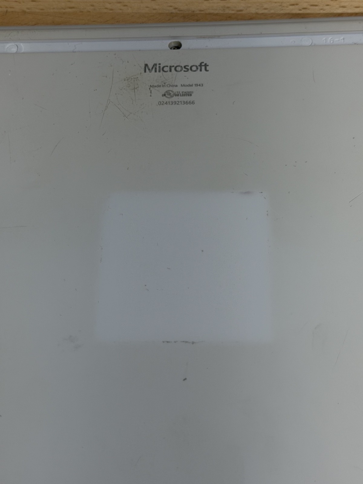 Microsoft Surface Laptop Go 1 1943 12.4 i5-1035G1 1.0GHz 8GB 128GB WORKS CRACKED