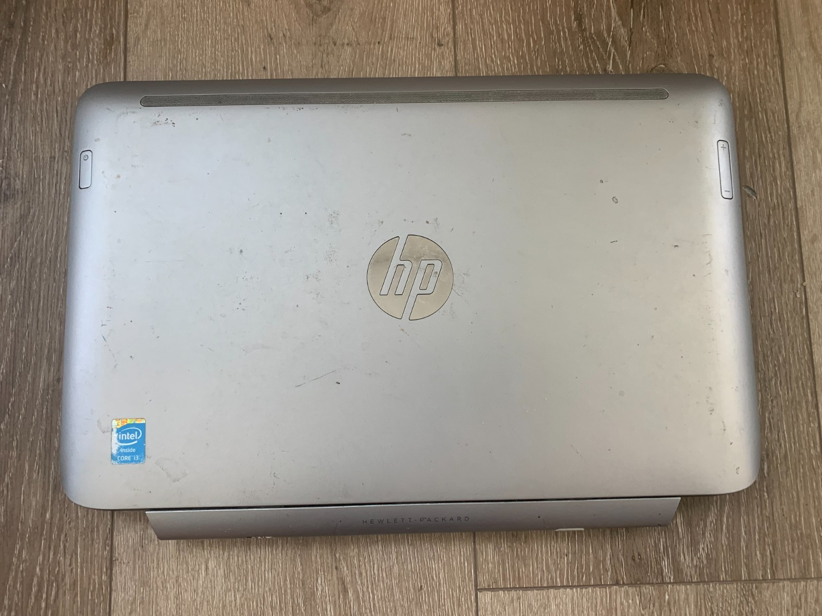 HP Split 13 x2 PC 13.3” Touchscreen Intel Core i3-4012Y 1.5GHz 4GB RAM 128GB SSD