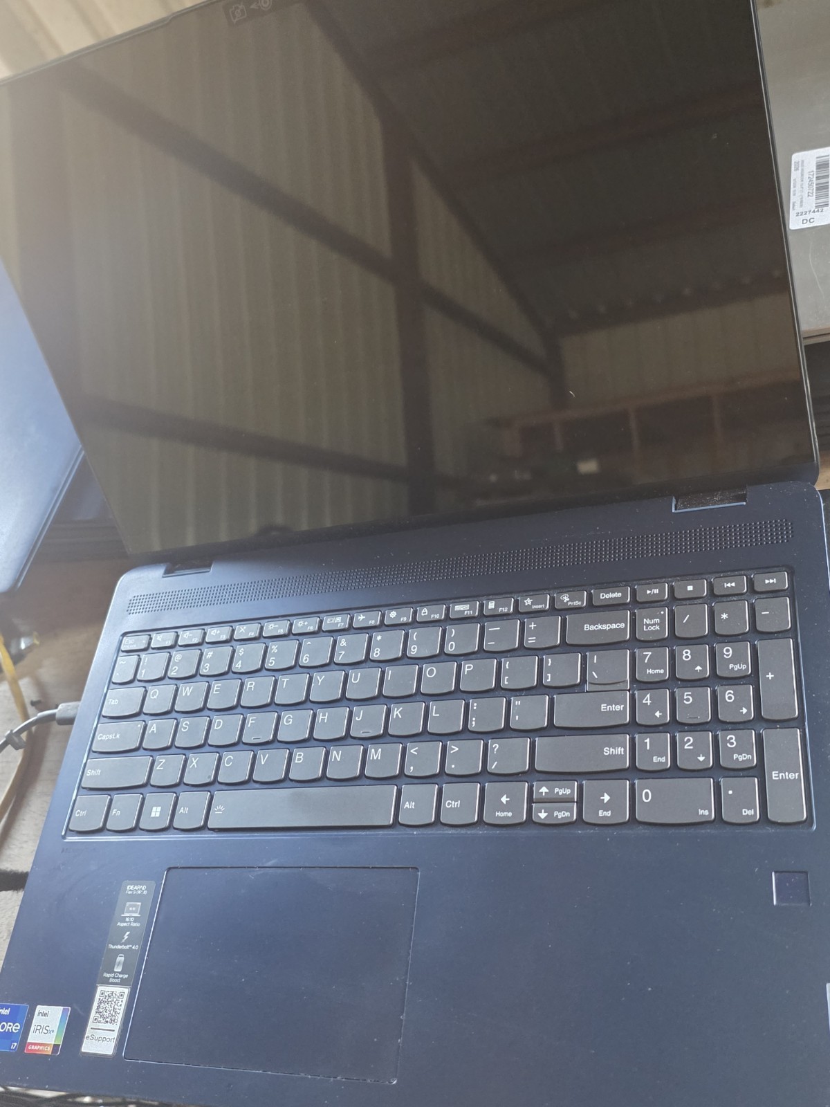Lenovo IdeaPad Flex 5 2n1 16IRU8 16″ Intel Core i7 13th Gen., Power