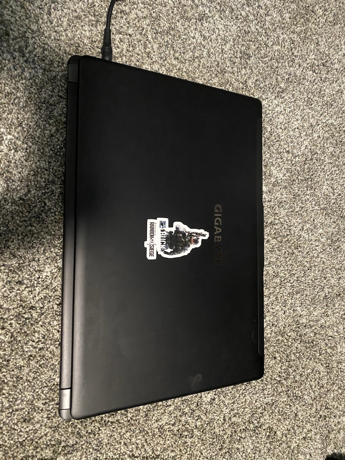 Gigabyte P37W GTX970M Gaming Laptop (Working, Needs New battery, No SSD/HD)