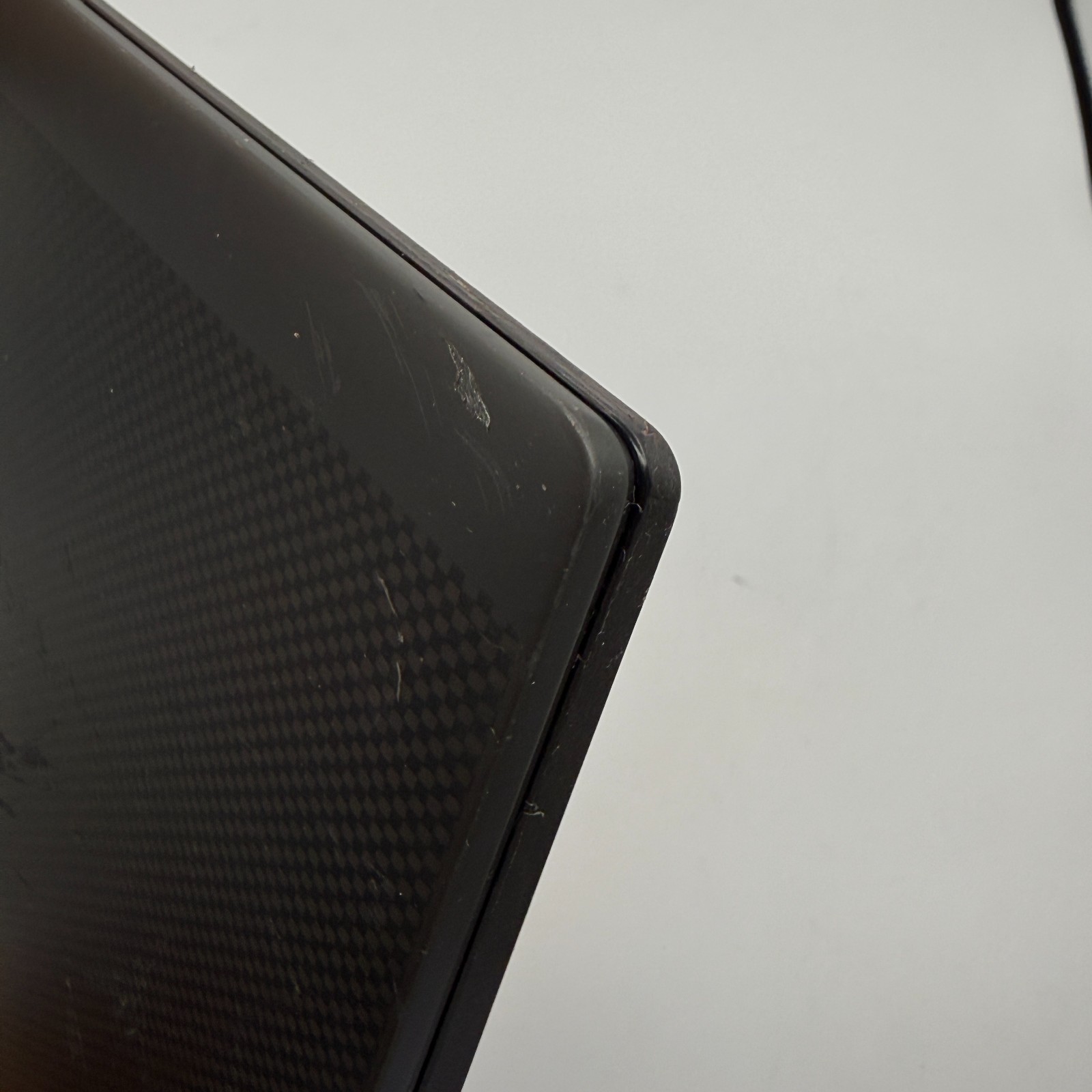 Dell Latitude 7420 i7-1185G7 16GB RAM 256GB SSD 14″ FHD Win 11 Pro Laptop Fair