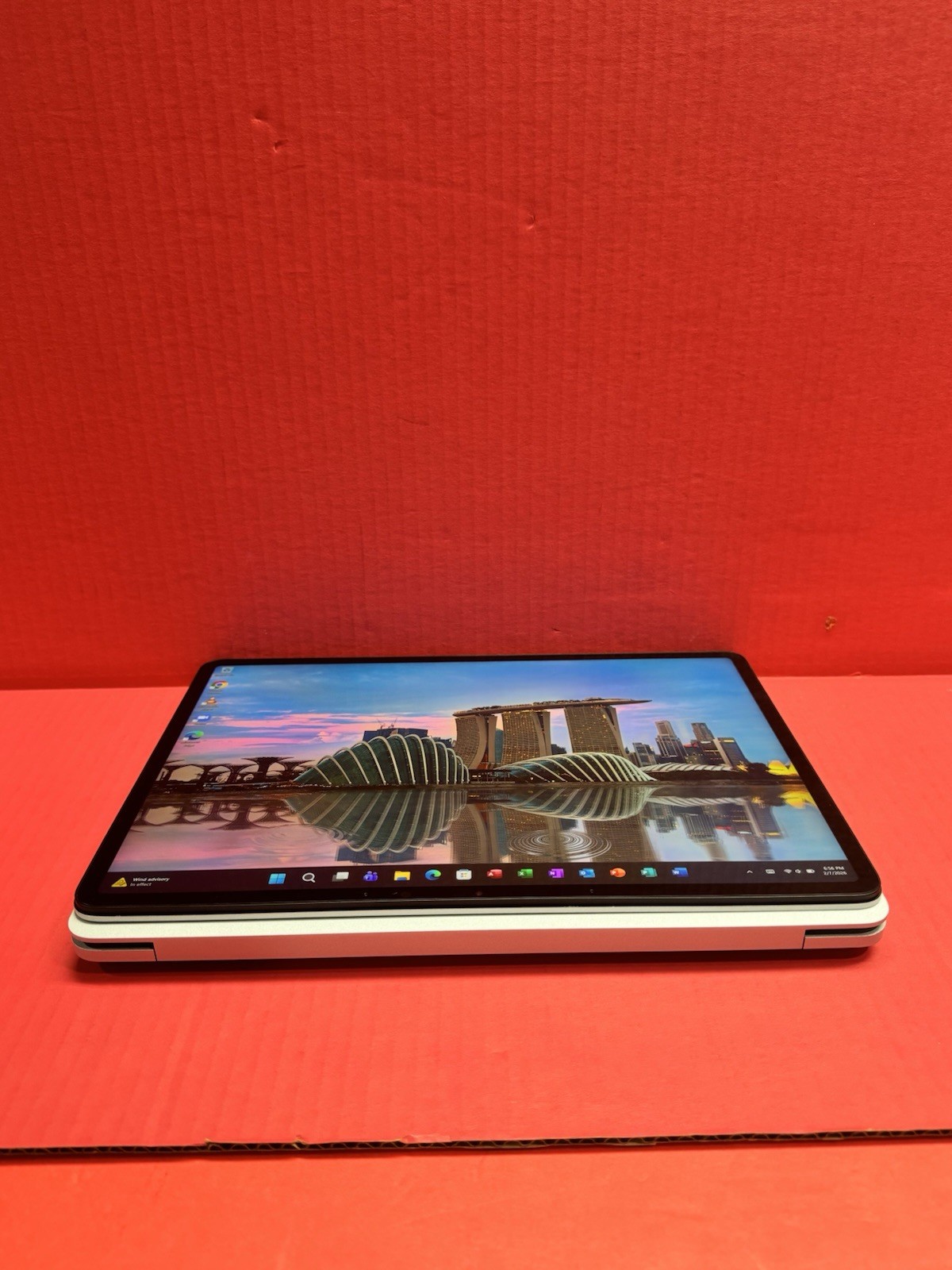 Surface Laptop Studio 1964 11th Gen i7 11370H 3.3GHz 16GB -512GB GeForce RTX
