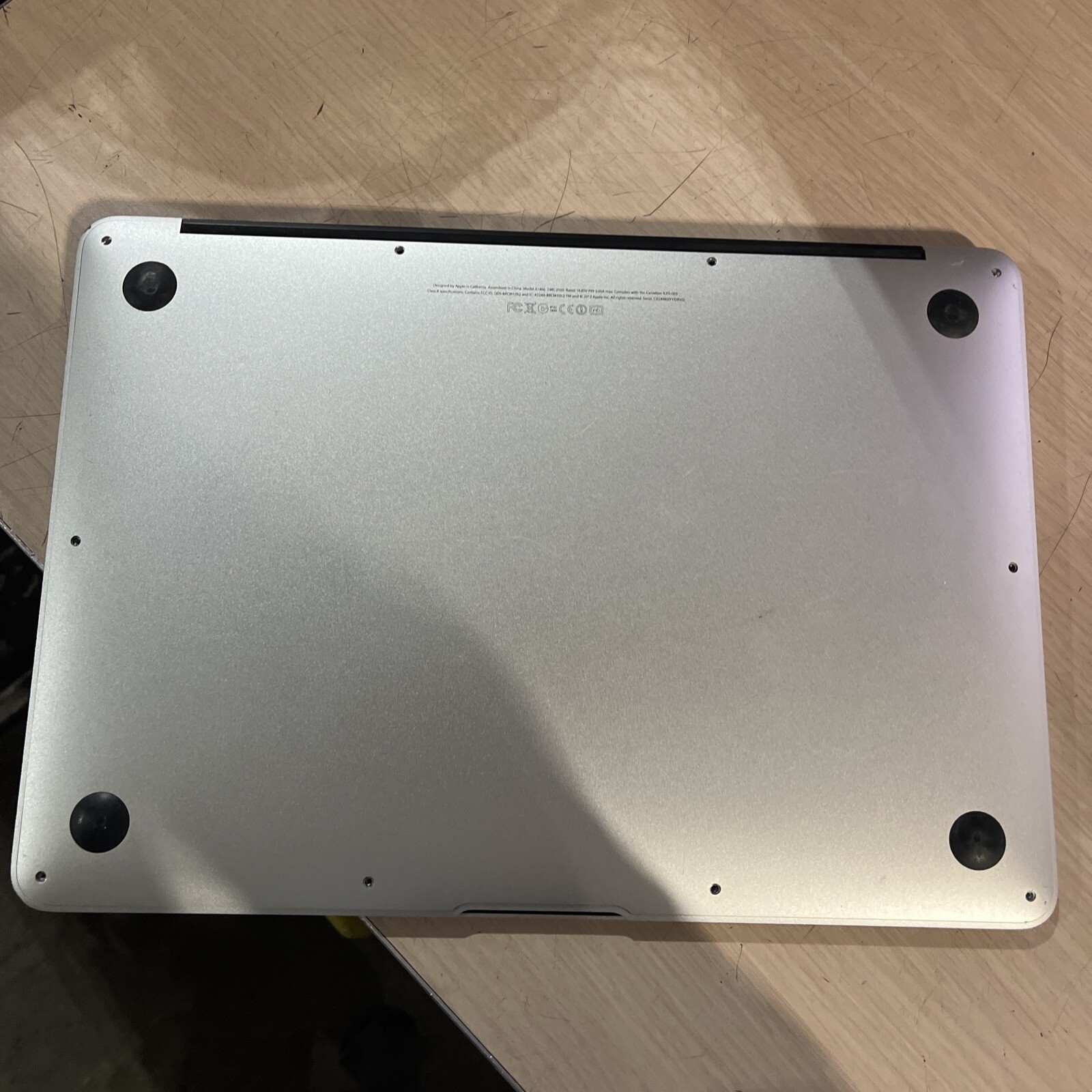 MACBOOK AIR 13″ MID 2012 1.8GHZ CORE I5-3427U 8GB RAM NO HD