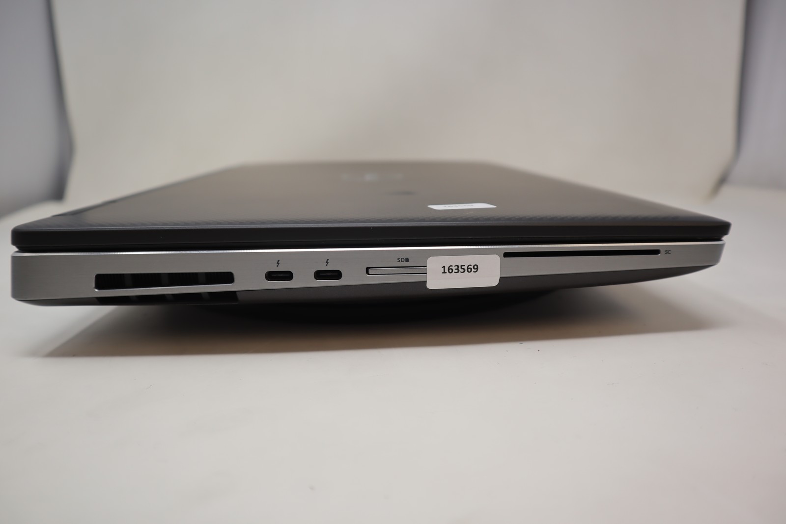 Dell Precision 7540 Laptop Intel Core i9 9th Gen 32GB RAM 500GB NVMe Win 11 Pro