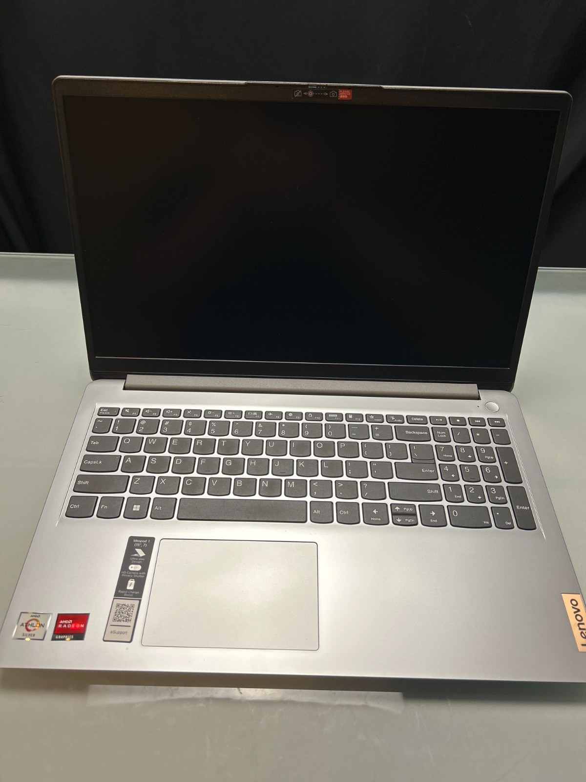 Lenovo IdeaPad 1 15IADA7 15.6″ AMD 20MB 1 TB SSD Win11 FHD Webcam Gray