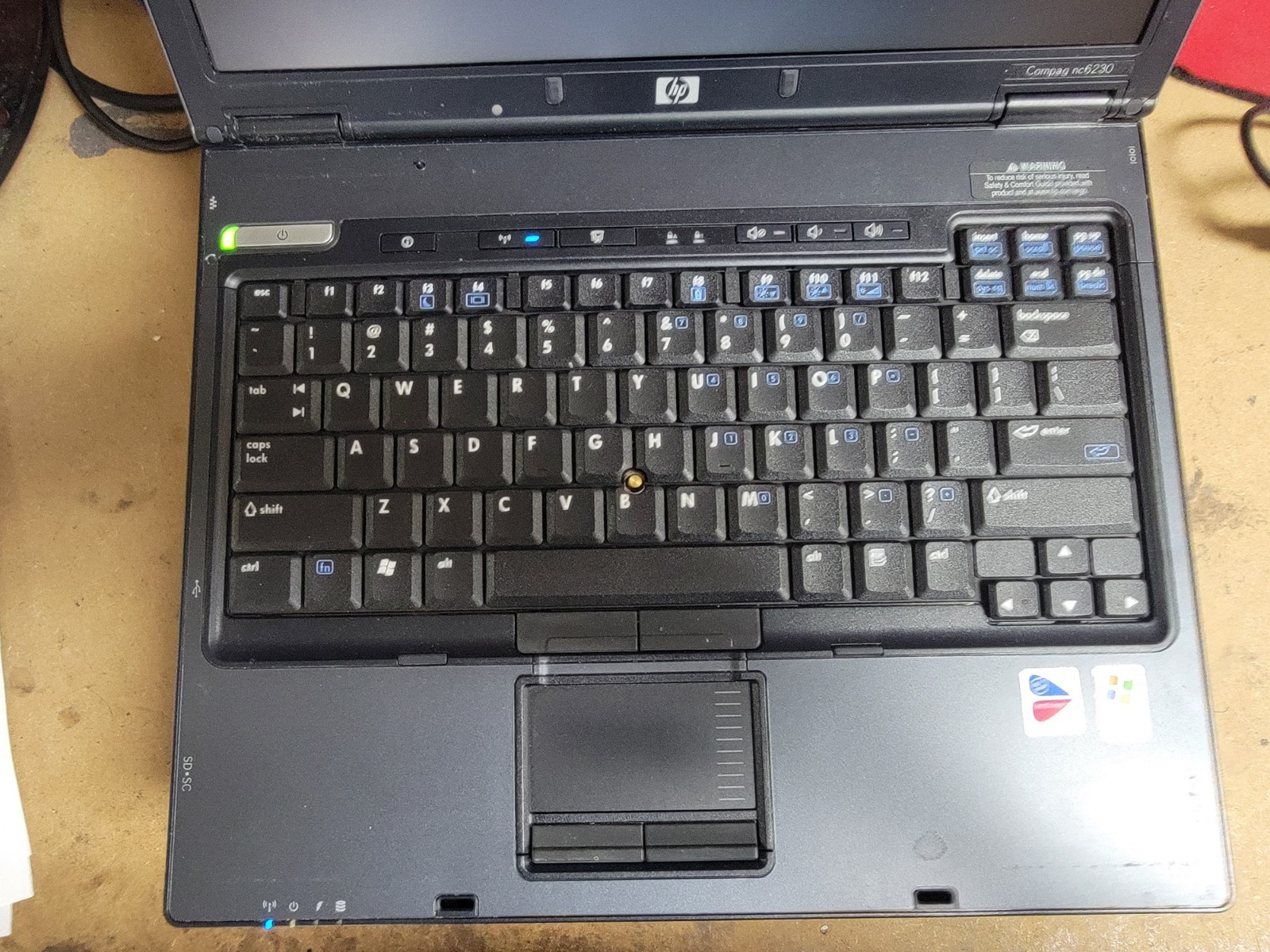 HP COMPAQ NC6230 15″ Laptop Pentium M – 1GB Ram – Sold AS IS NO WARRANTY