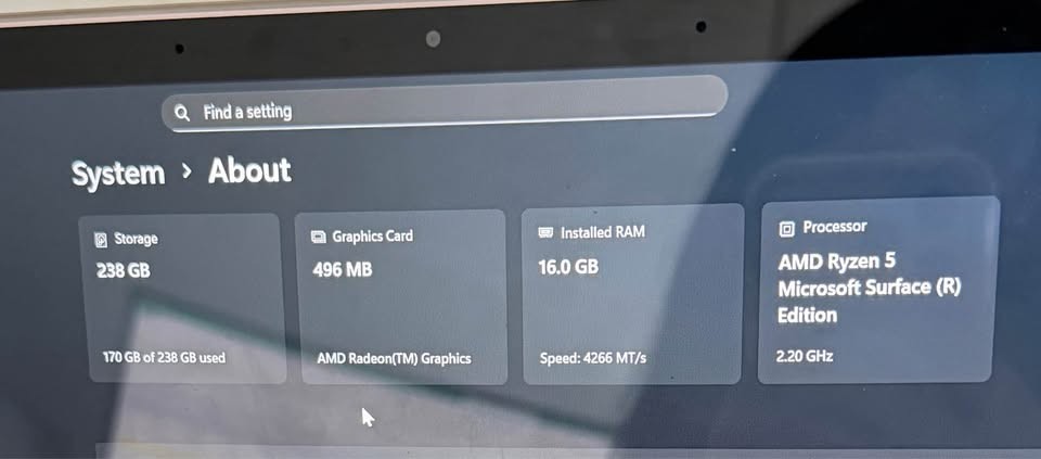 Microsoft Surface Laptop 4 13.5” (512GB SSD Intel Core i5-1135G7 16GB RAM)…