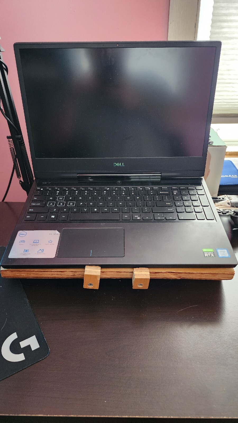 Dell G5 17 7590 i7-9750H 2.60 GHz 15.6 in 256 GB SSD 1 TB HDD 16 GB RAM