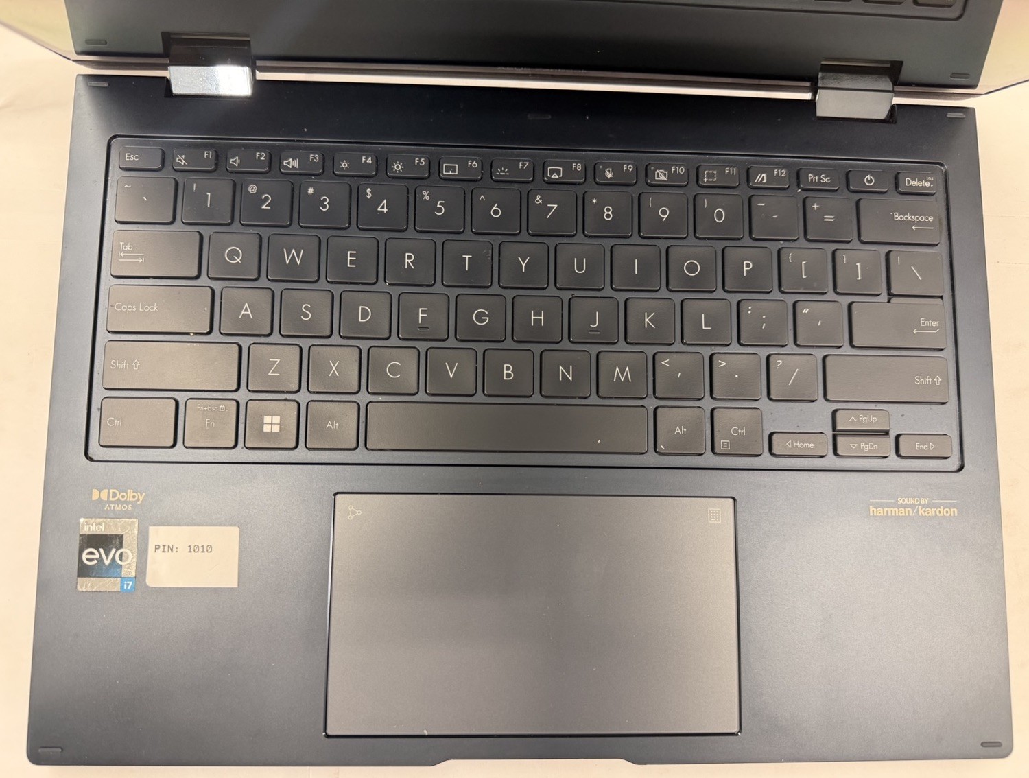 ASUS Zenbook 14 Flip UP3404V 14″ Touchscreen i7 Laptop w/ Pen, Case, Charger