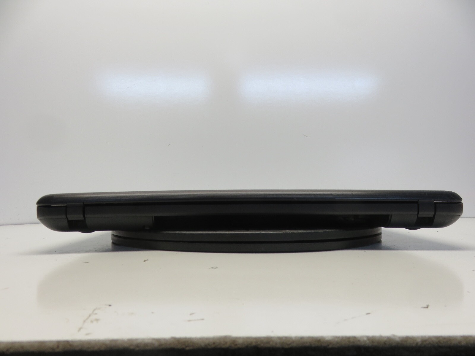 Toshiba Satellite C55-A5201 AMD E1-1200 1.4GHz 4 GB NO HDD No Batt