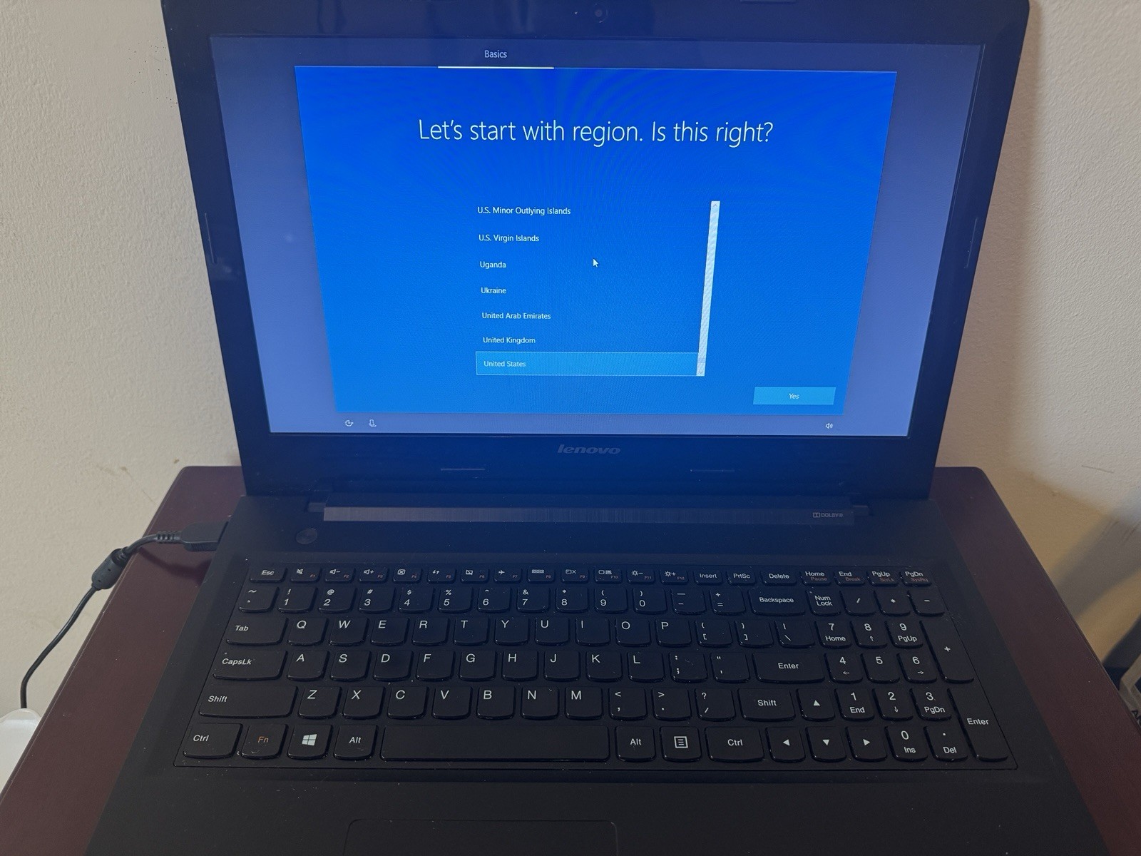 Excellent Factory Lenovo G50-80 80L0 15.6″ (Intel i3-4030U 1.90GHz, 4GB, Win 10)