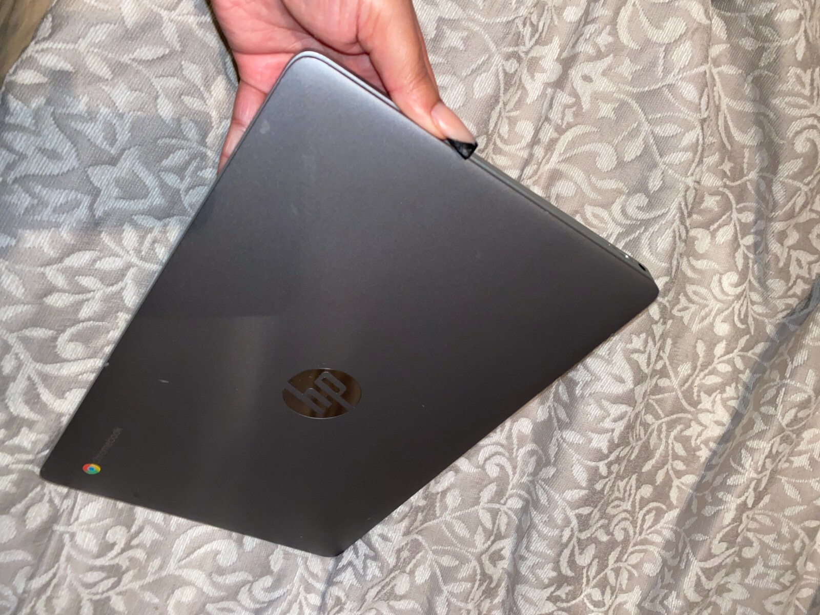 HP Chromebook 14a-na0031wm 14 inch (64GB, Intel Pentium, 2.70GHz, 4GB) 