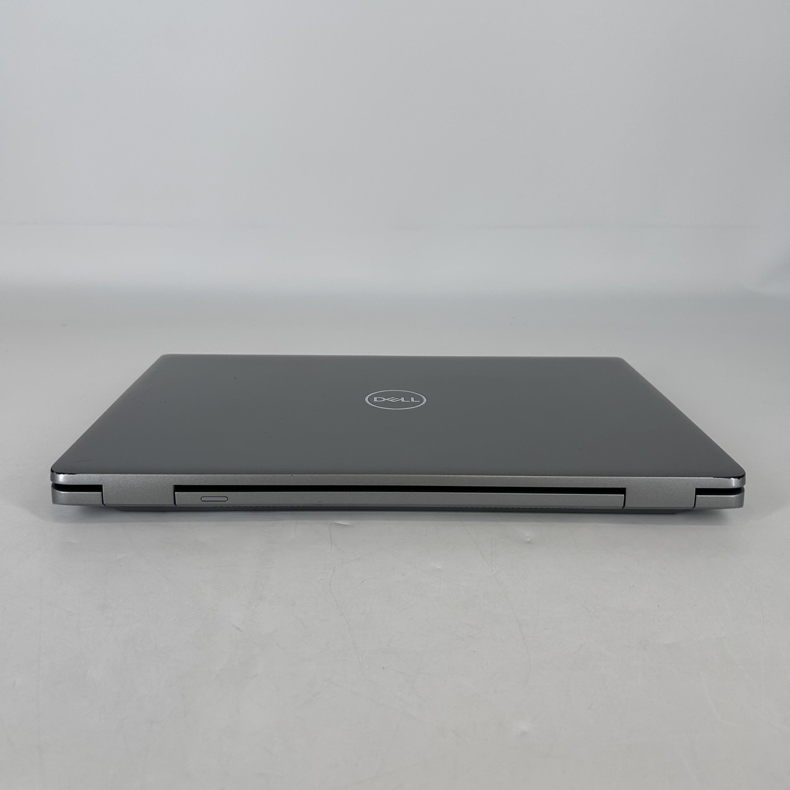 Dell Precision 3590 15 FHD 1.4 GHz Ultra 7 155H 32GB 1TB SSD NVIDIA RTX 500 Ada