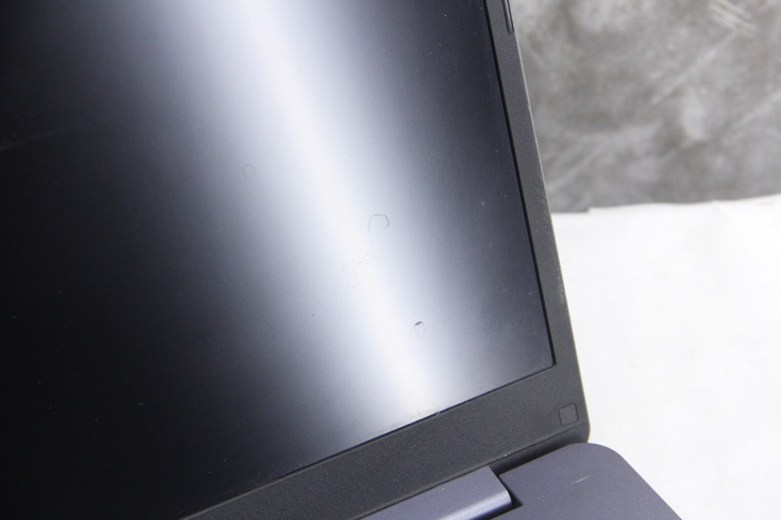 Asus F510U | AS-IS for Parts, No Chrg, Pwr, POST, LCD Blemishes, No Drives |